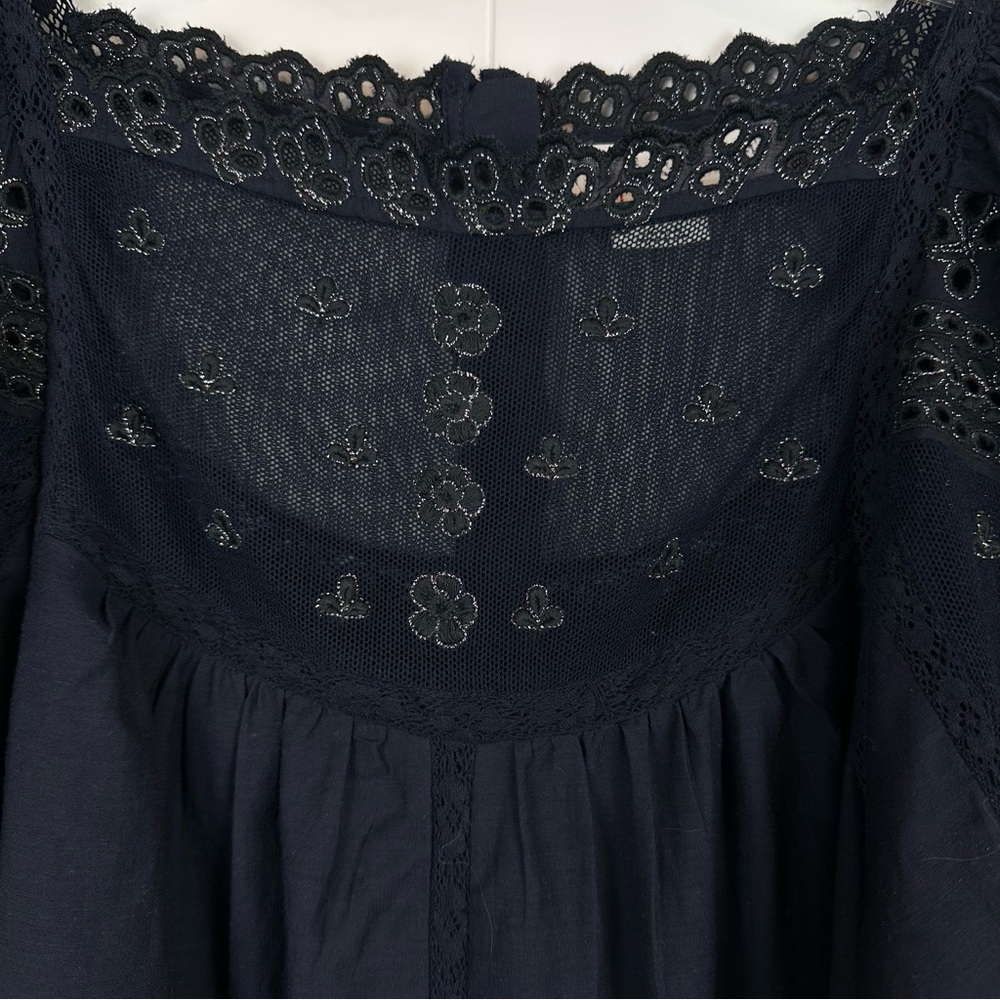 Anthropologie Jaslyn Embroidered Peasant Top Navy Size S - Picture 5 of 15